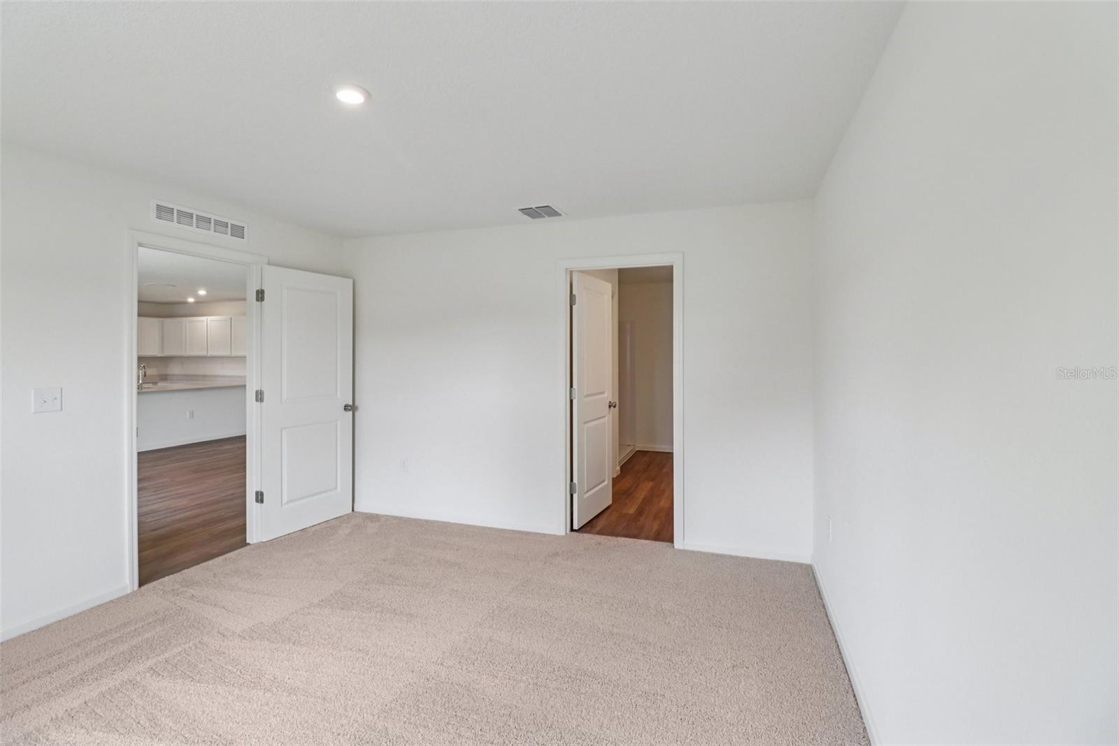 SUMTER VILLAS PHASE FIVE - Residential