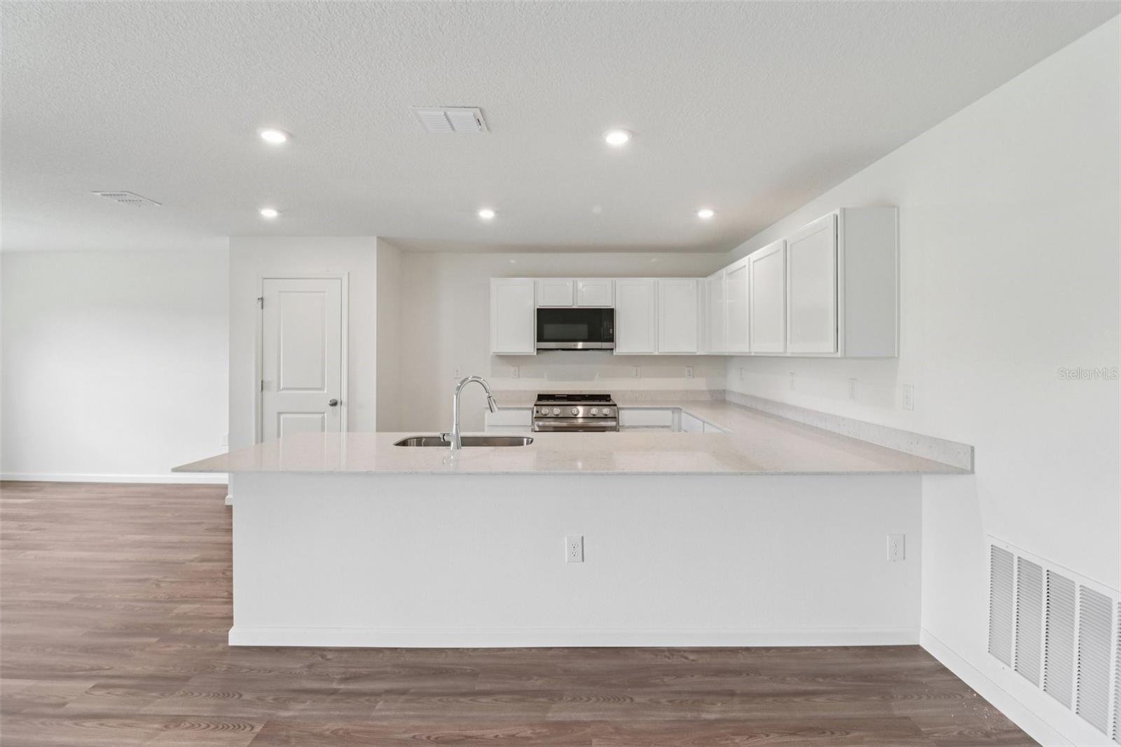 SUMTER VILLAS PHASE FIVE - Residential