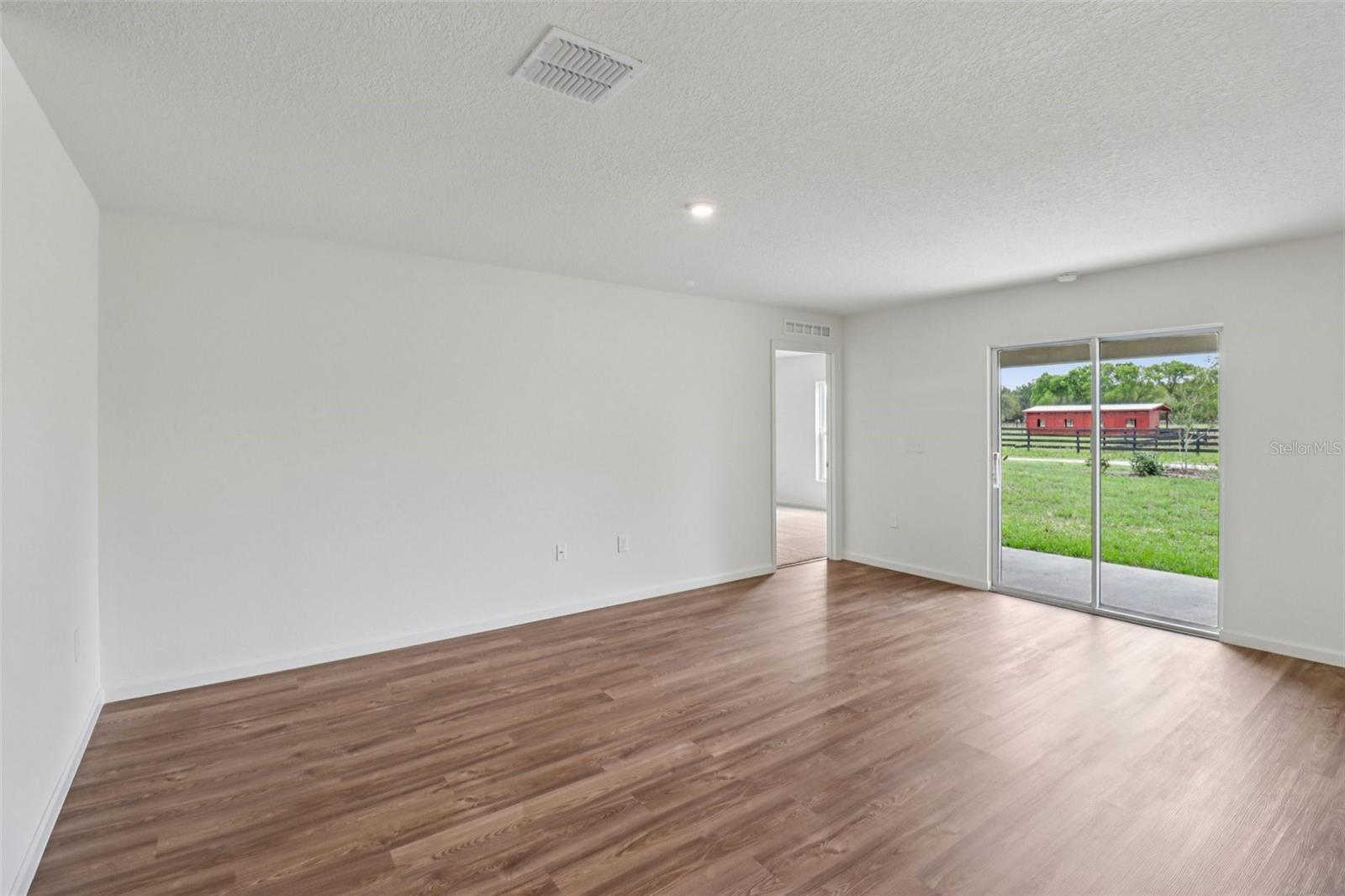 SUMTER VILLAS PHASE FIVE - Residential