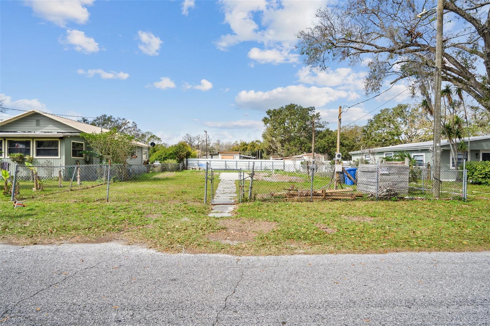 ANTHONY CLARKE SUB - Land