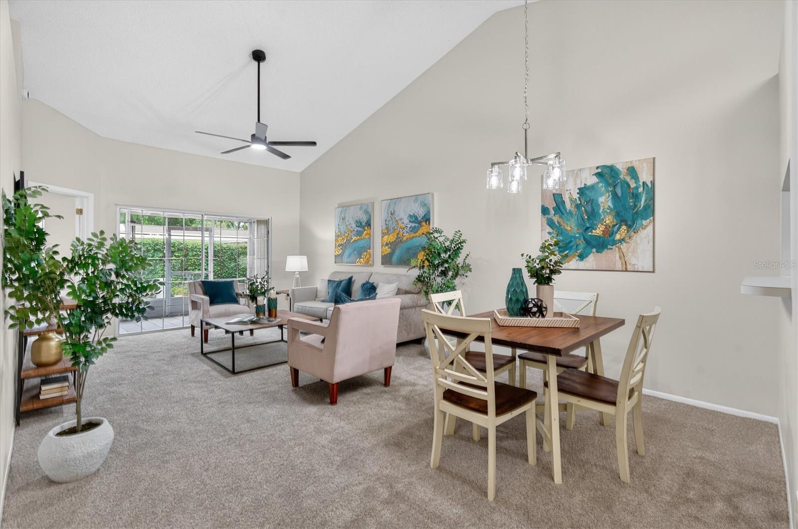 OAK HARBOUR SEC 3 A CONDO - Residential