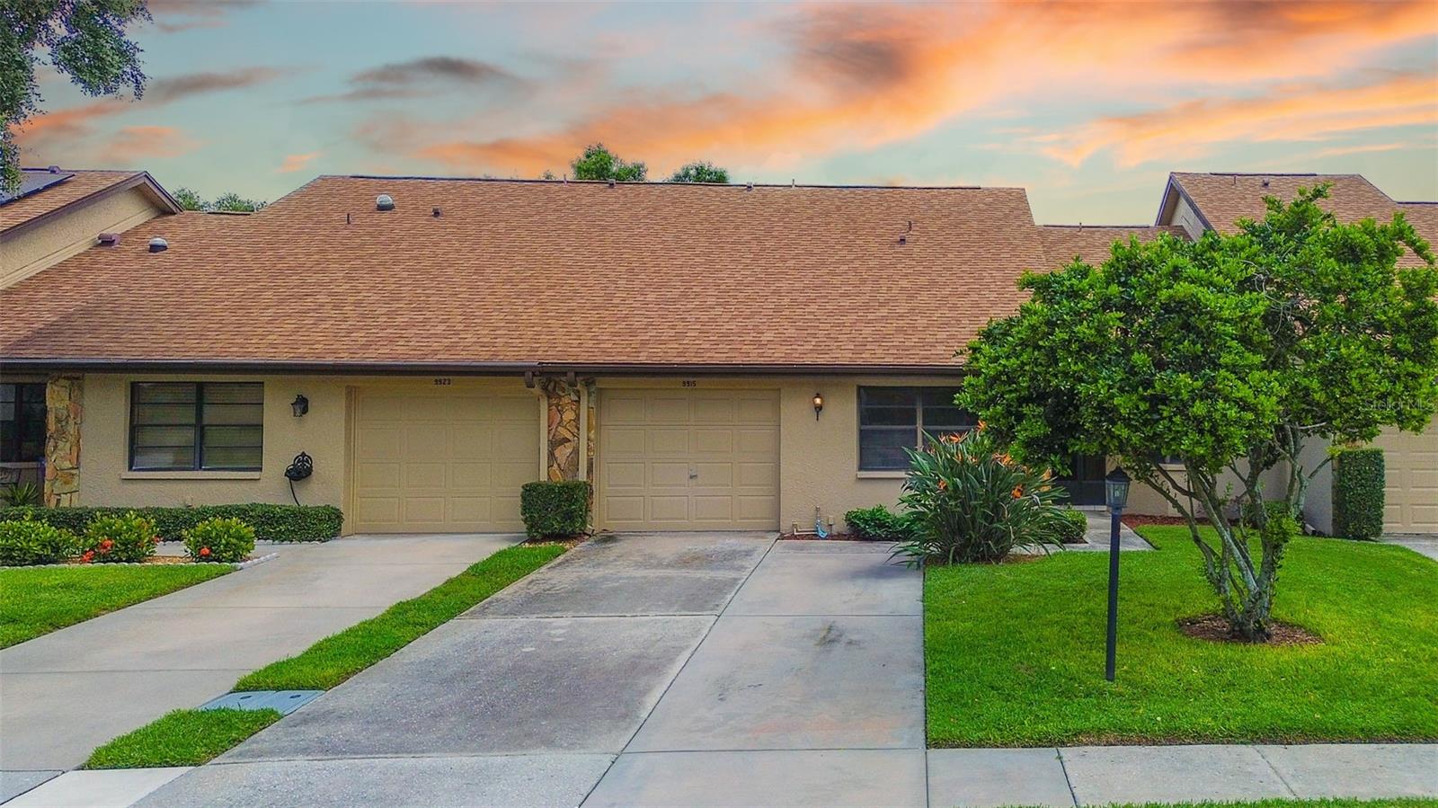 Charming Villa in Lake Seminole Village — Peaceful Pond Views, Low HOA, No Flood Insurance Required! Welcome to your Florida retreat in the highly sought-after Lake Seminole Village community in Pinellas County! This spacious and sunny 2-bedroom, 2-bathroom villa with a flexible 3rd bedroom/den overlooking a tranquil pond offers the perfect mix of comfort, style, and location. Step inside to soaring cathedral ceilings and a bright, open layout. The eat-in kitchen boasts abundant solid wood cabinetry and a nearly new refrigerator (just 6 months old)—plenty of room to cook and entertain. The home also features a large garage with laundry hookups, ideal for added convenience and storage. Wake up each day to serene water views, or take a 1-minute stroll to the community pool. The flexible 3rd bedroom makes an ideal office, guest room, or hobby space—perfect for today’s lifestyle. No flood insurance required and zero hurricane damage from last summer’s storms make this a secure and smart investment. With low HOA fees, you get peace of mind and amenities without breaking the bank. Just 10 minutes from the warm Gulf beaches, and surrounded by great shopping and dining, Lake Seminole Village is known for its friendly vibe and beloved holiday home tours—a true community that feels like home year-round.
Key Features:
2 Bedrooms + Flex Room / 3rd Bedroom
2 Full Bathrooms
Cathedral Ceilings & Bright Open Layout
Eat-In Kitchen with Solid Wood Cabinets
Large Garage with Laundry Hookups
6-Month-Old Refrigerator
Pond Views from Living Area & Flex Room
1-Minute Walk to Community Pool
No Flood Insurance Required / No Flood Damage
Low HOA Fees
10 Minutes to Gulf Beaches
Near Shopping, Restaurants & Entertainment
Holiday-Friendly, Social Neighborhood
This villa won’t last long—schedule your showing today and discover why so many love calling Lake Seminole Village home!