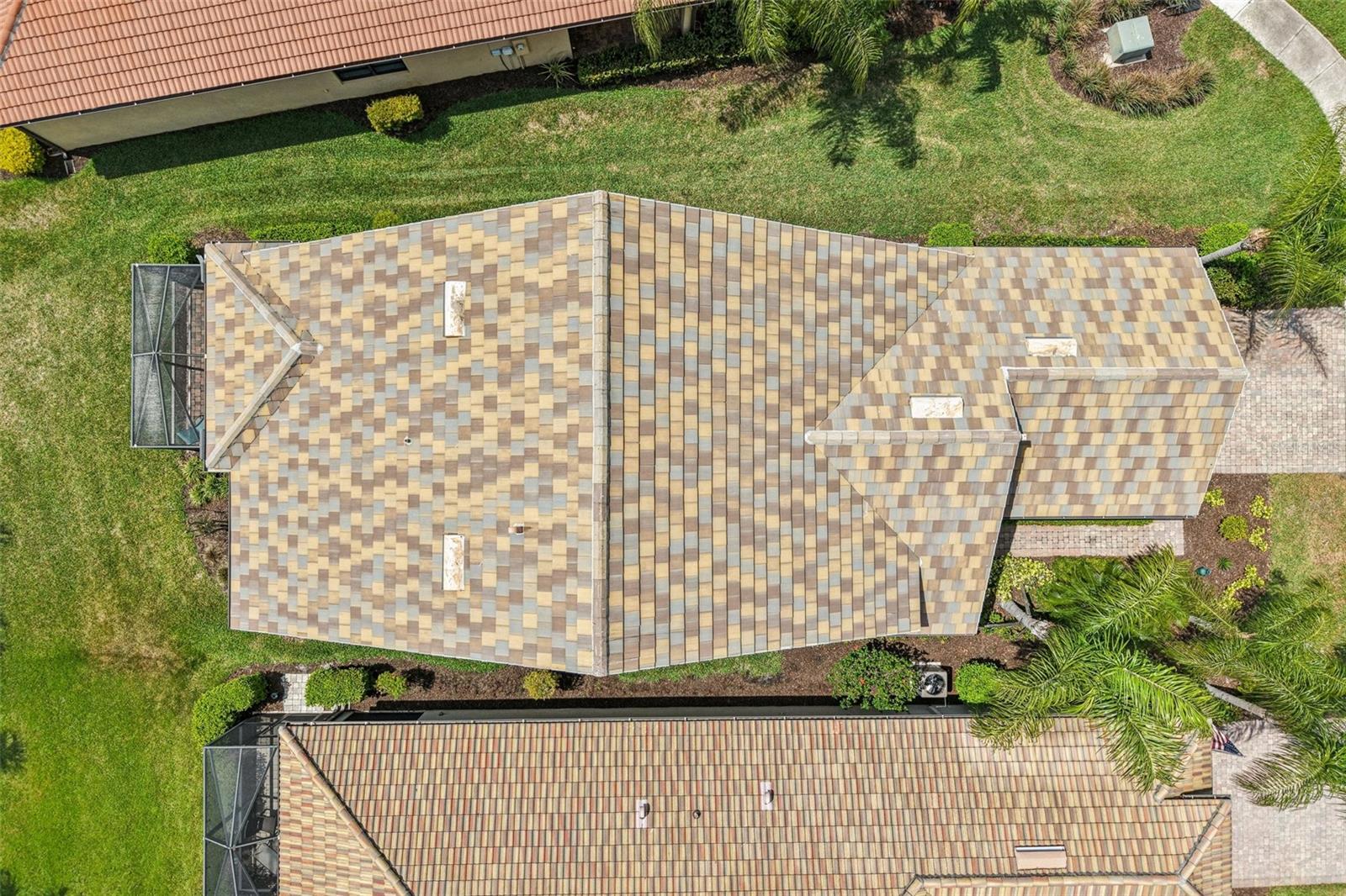 ISLANDWALK AT THE WEST VILLAGE - Residential