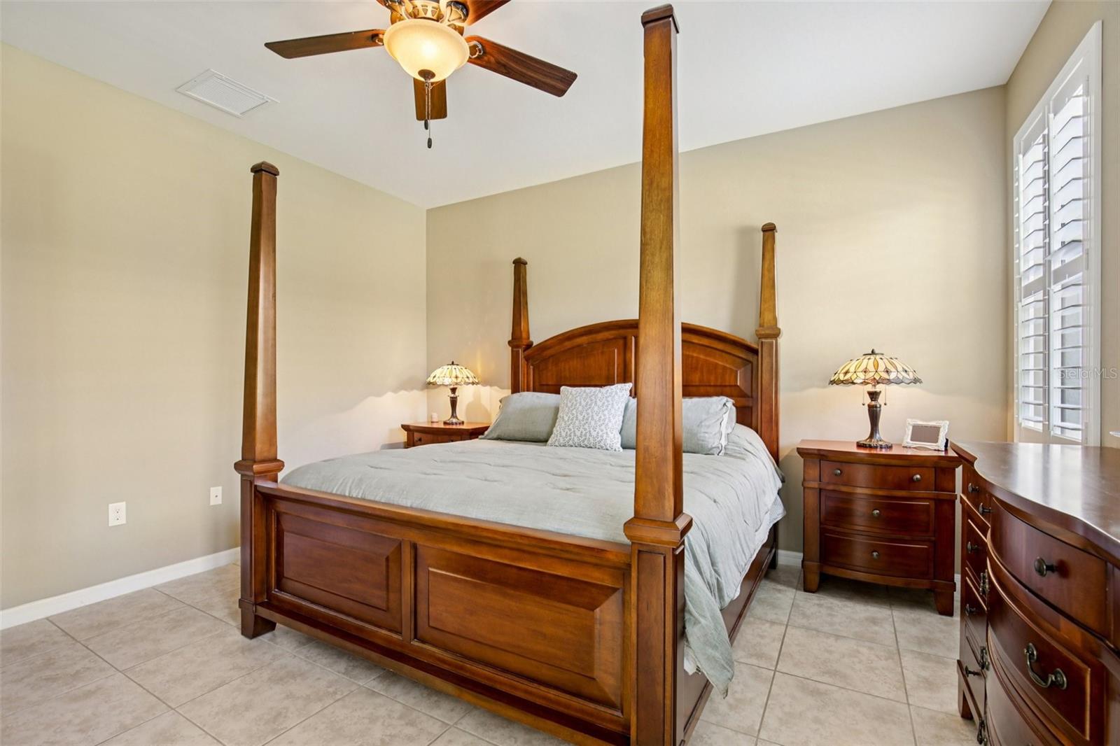 ISLANDWALK AT THE WEST VILLAGE - Residential