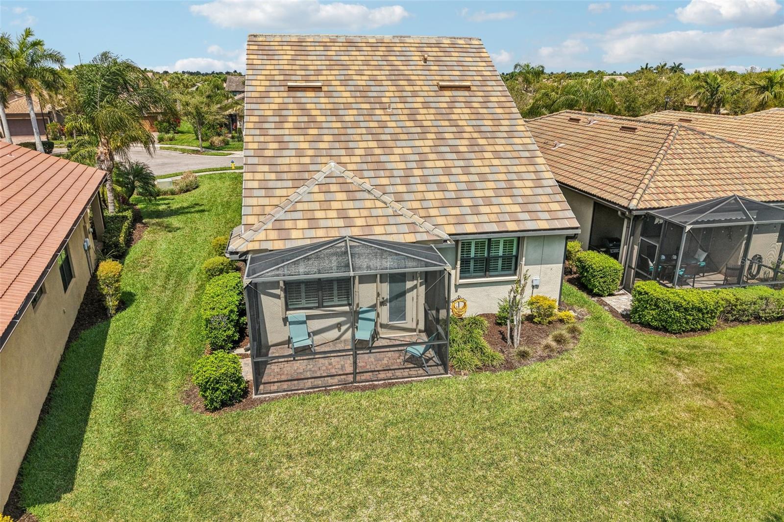 ISLANDWALK AT THE WEST VILLAGE - Residential