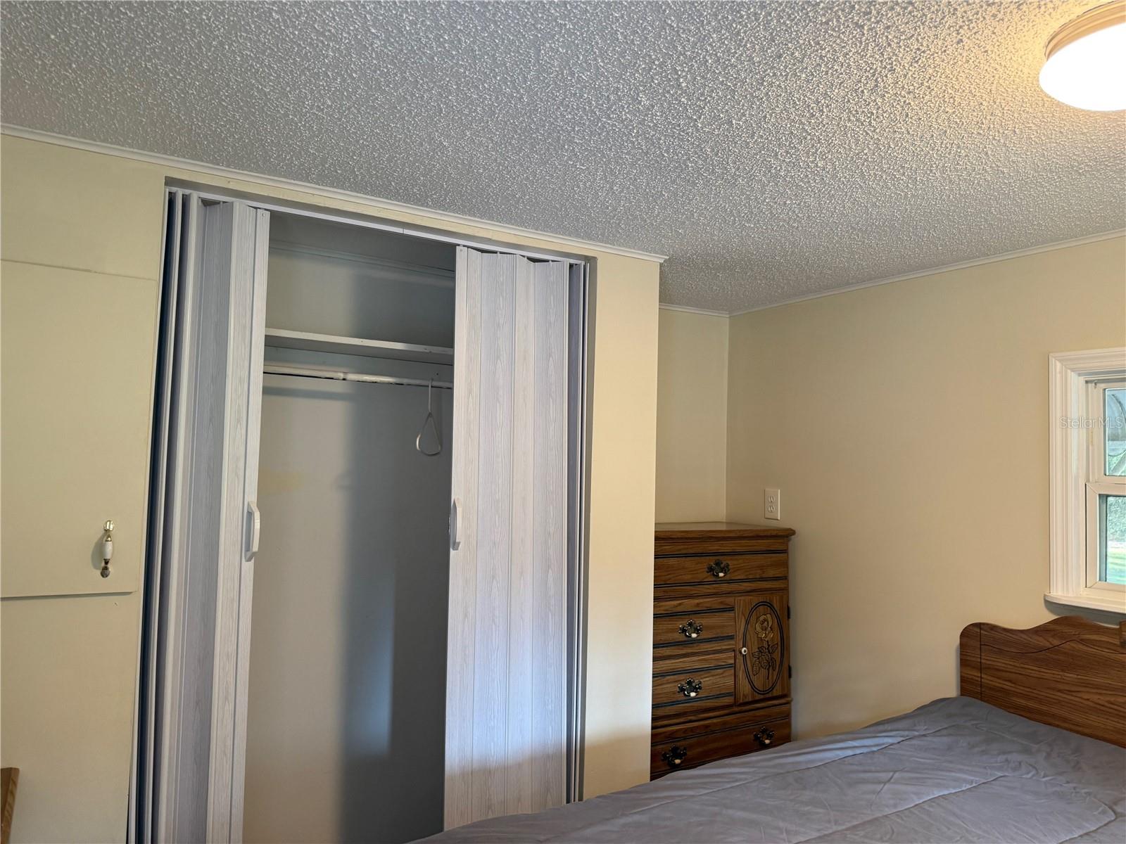 LAKE VIEW MANOR - Residential