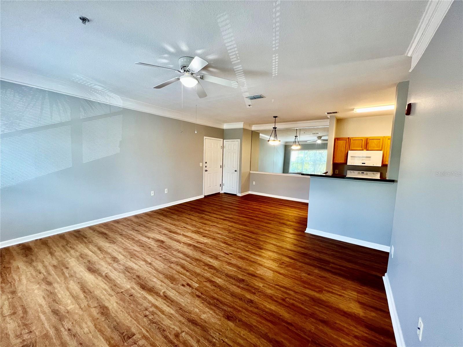 THE PALMS OF CORTEZ - Residential Lease