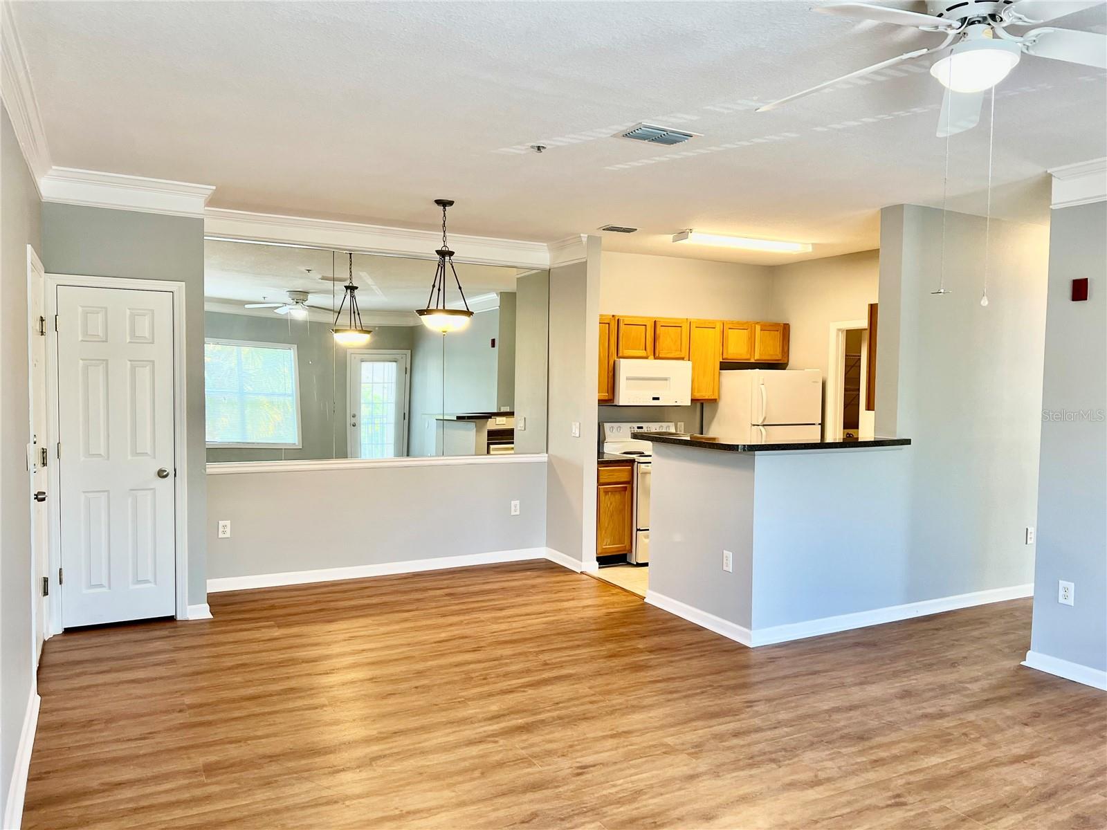 THE PALMS OF CORTEZ - Residential Lease