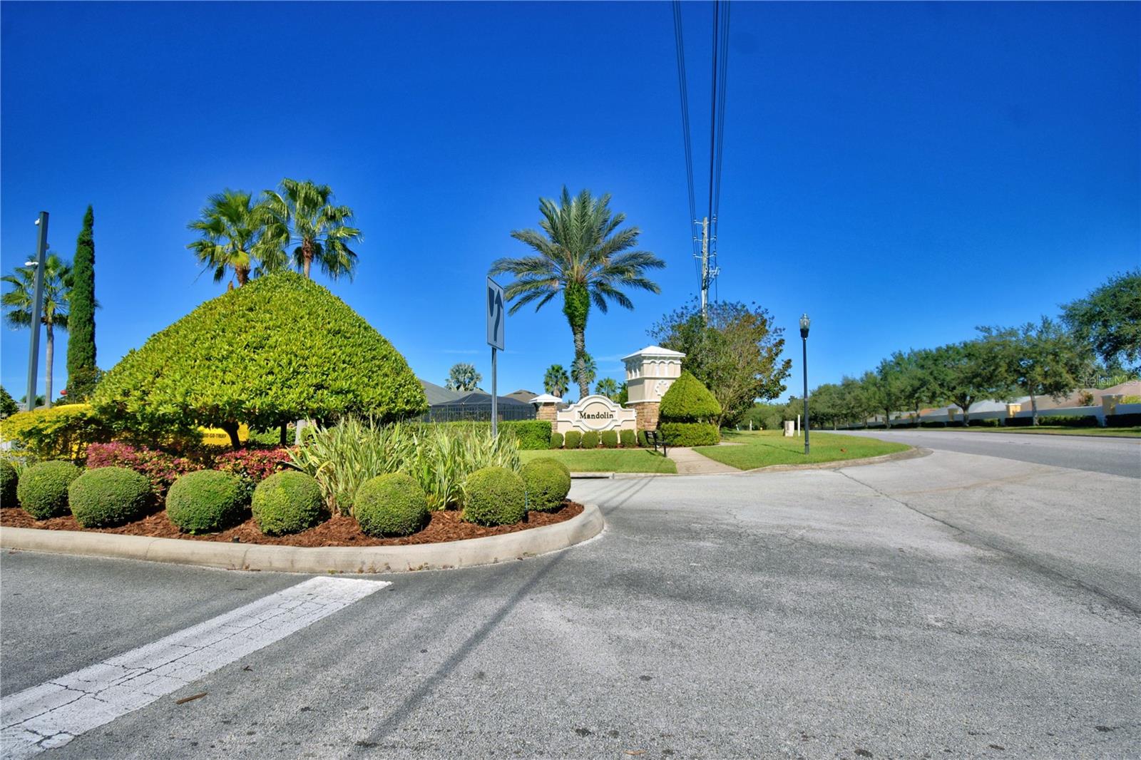 MANDOLIN 02 - Residential