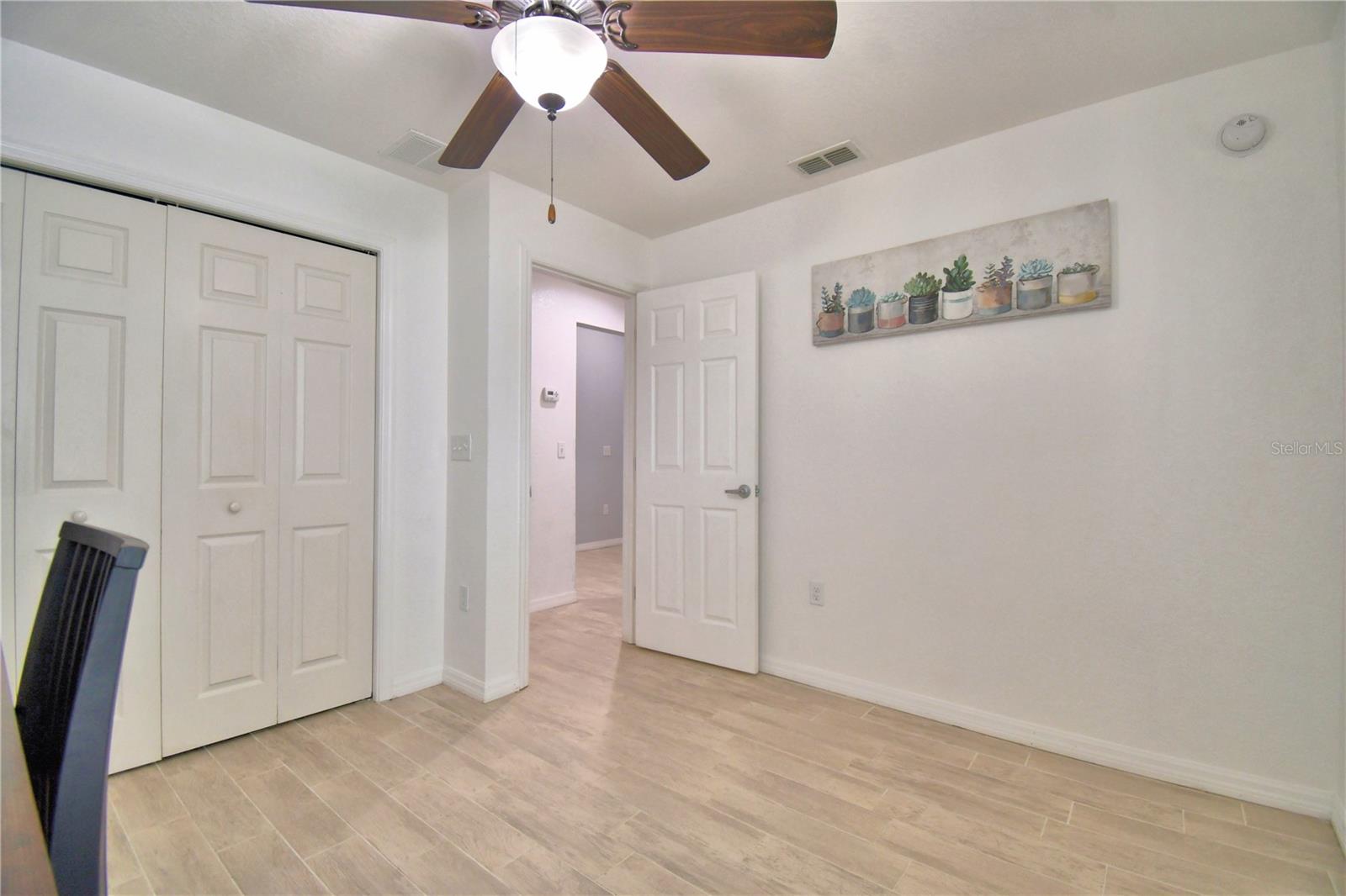 MANDOLIN 02 - Residential