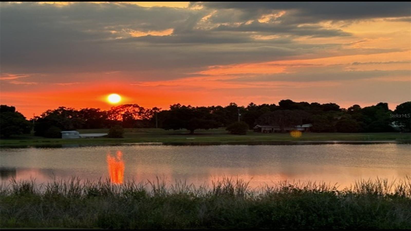 MANDOLIN 02 - Residential