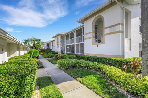 Photo of 6908 Drewrys Bluff #712, Bradenton, FL 34203 (MLS # A4672027)