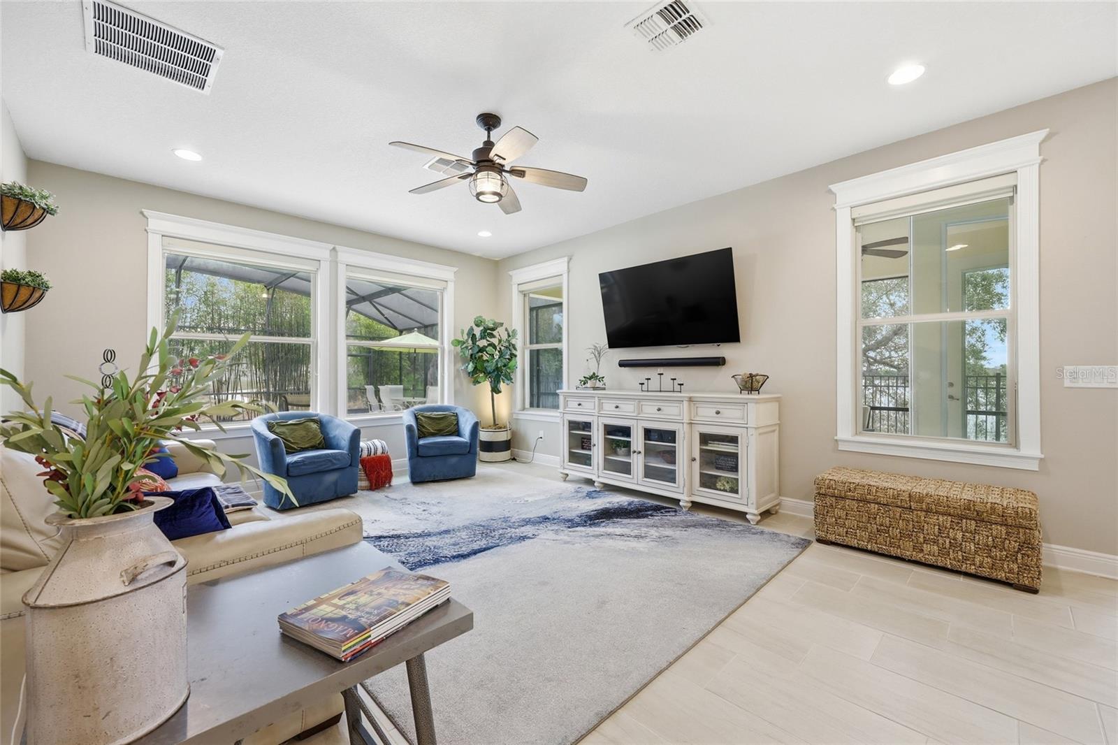 WATERSIDE/JOHNS LK-PH 2B - Residential