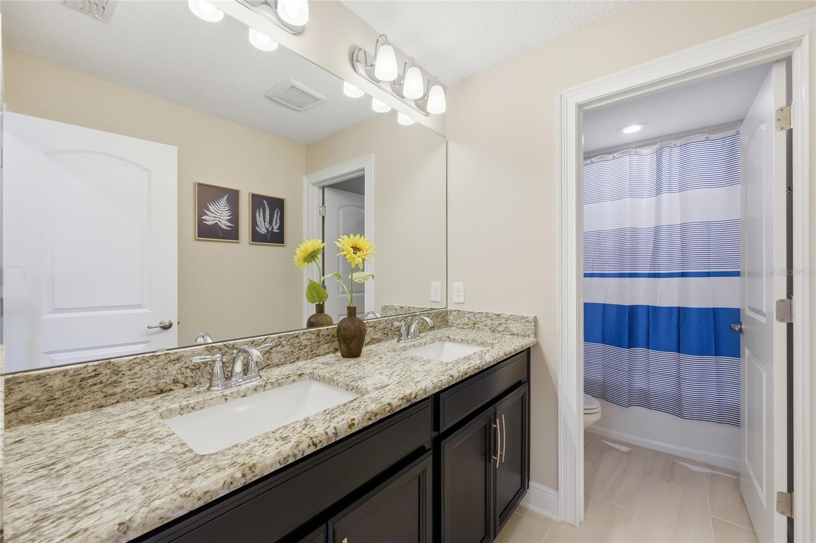 WATERSIDE/JOHNS LK-PH 2B - Residential