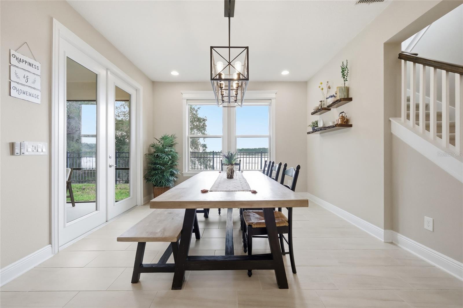 WATERSIDE/JOHNS LK-PH 2B - Residential