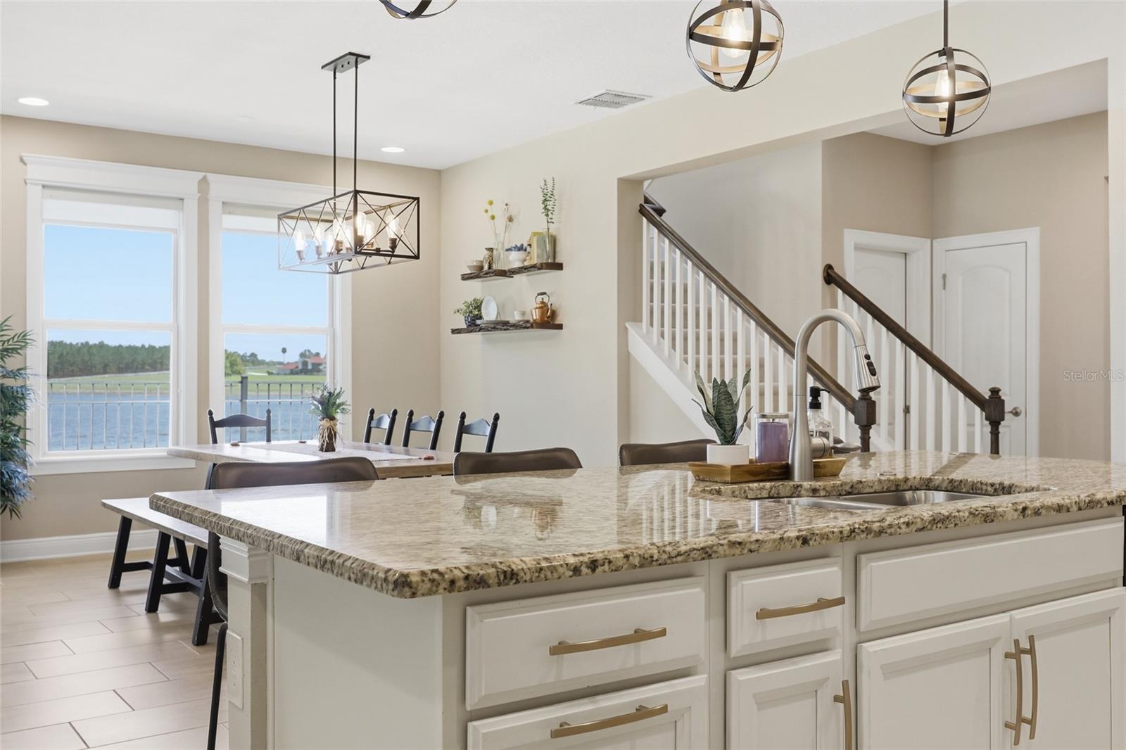 WATERSIDE/JOHNS LK-PH 2B - Residential