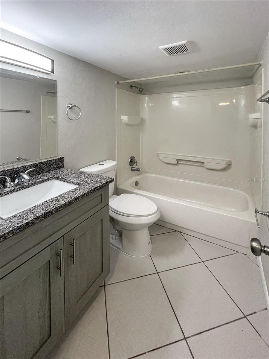 SANDY COVE - Residential