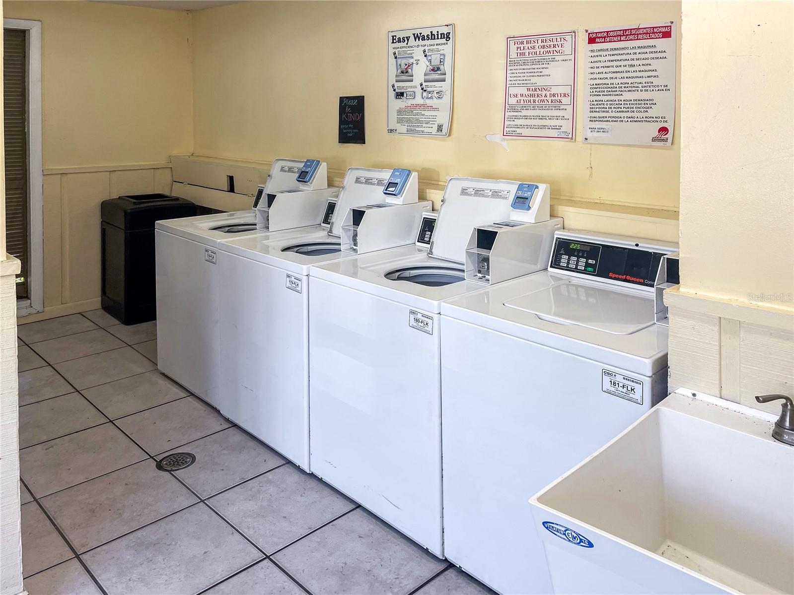 SANDY COVE - Residential