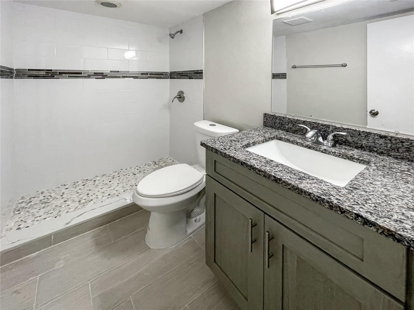 SANDY COVE - Residential