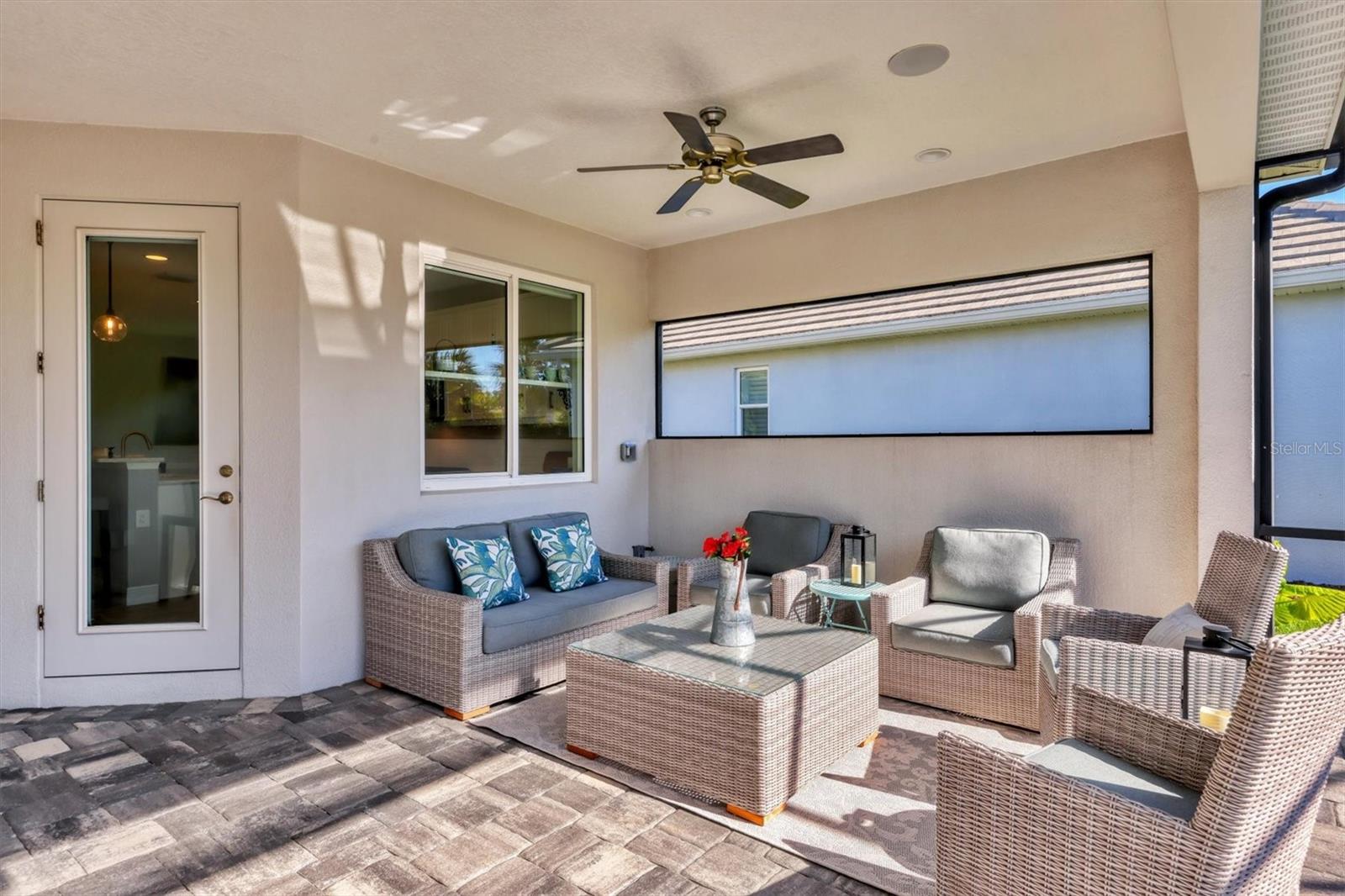 LAKEHOUSE COVE/WATERSIDE PH 2 - Residential