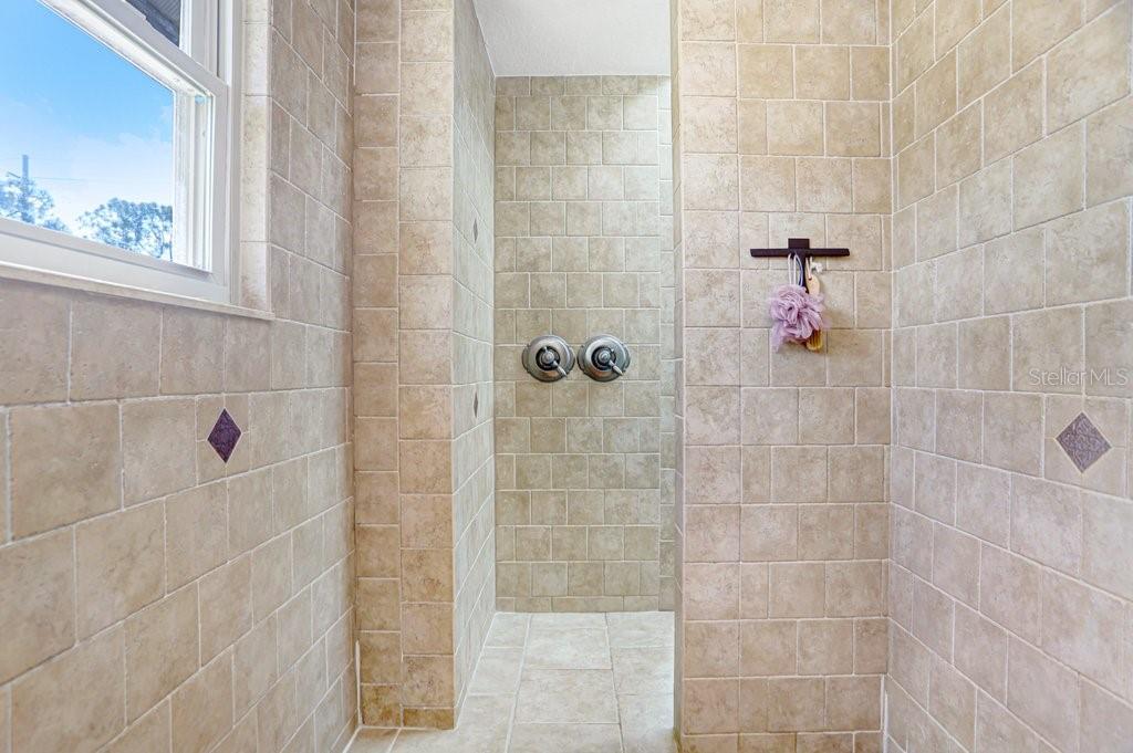 TWIN BRANCH ACRES UNIT - Residential