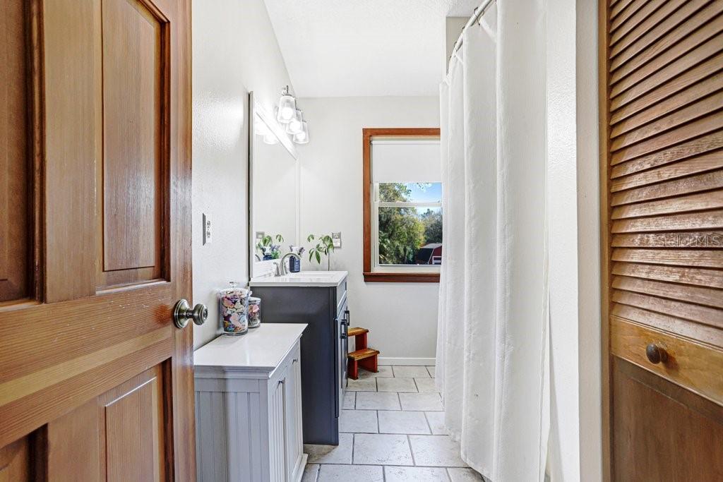 TWIN BRANCH ACRES UNIT - Residential