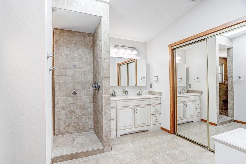 TWIN BRANCH ACRES UNIT - Residential