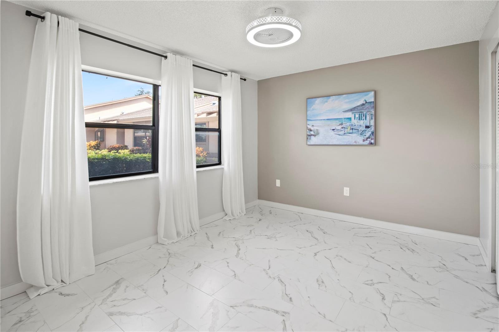 MEADOWCROFT SOUTH - Residential