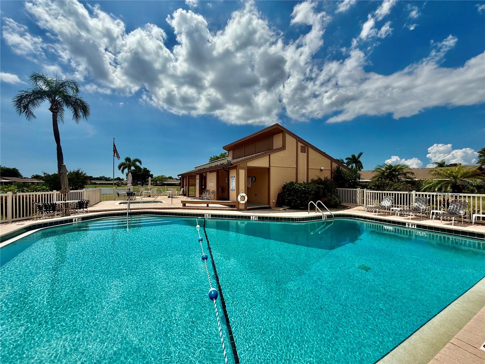 MEADOWCROFT SOUTH - Residential