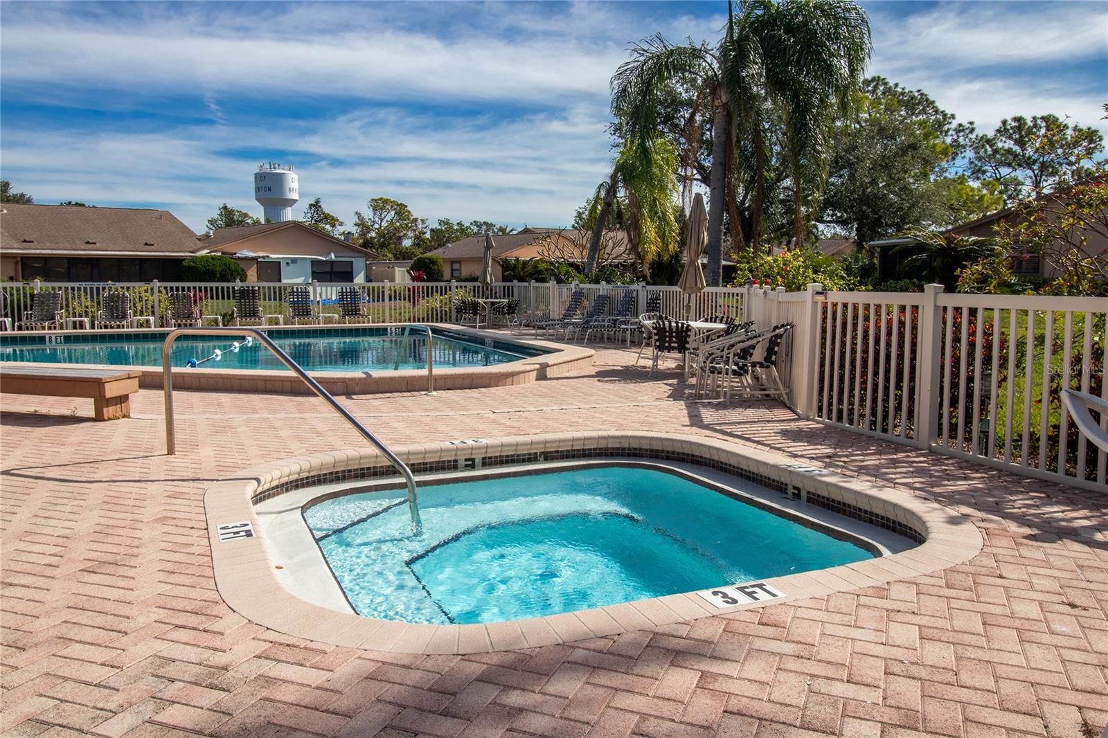 MEADOWCROFT SOUTH - Residential