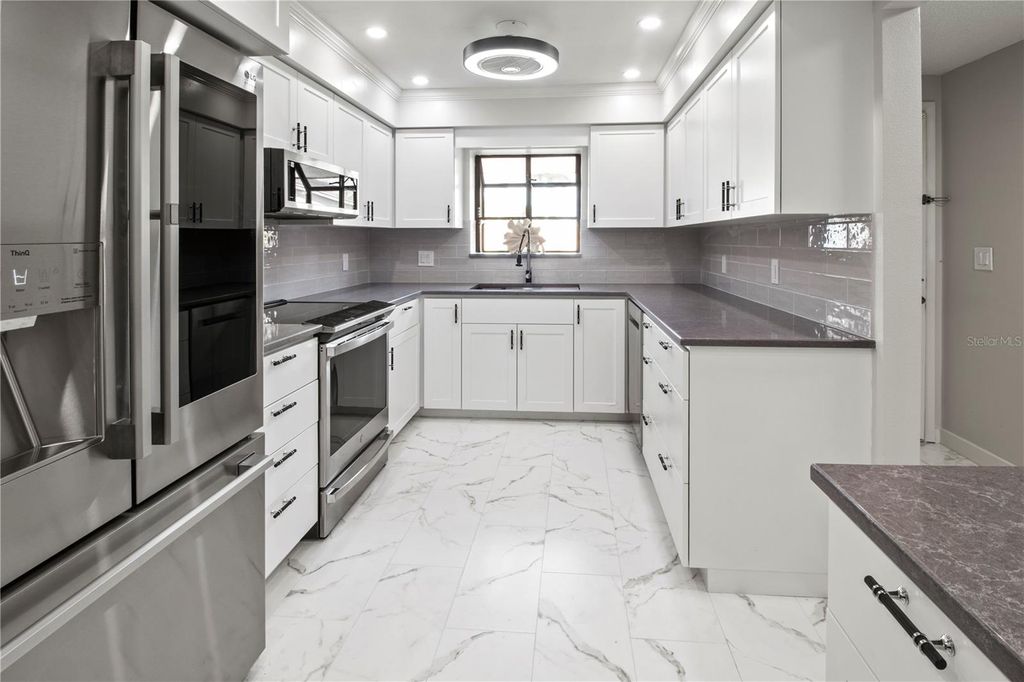 Photo of 6135 Heritage Lane #6135, Bradenton, FL 34209 (MLS # A4661146)