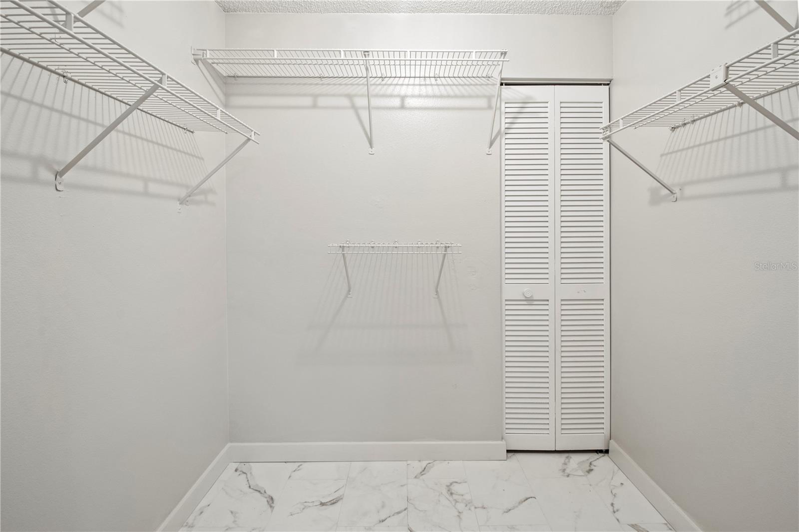 MEADOWCROFT SOUTH - Residential