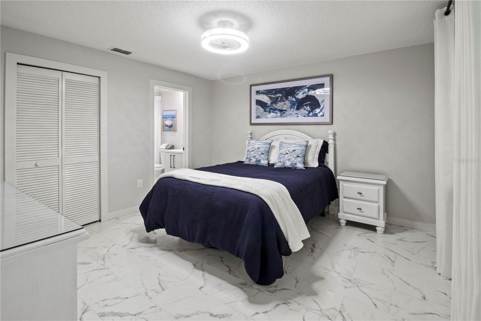 MEADOWCROFT SOUTH - Residential