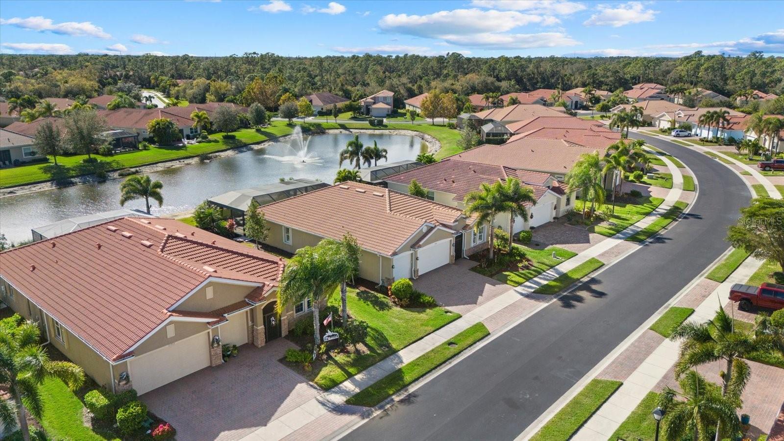 CARIBBEAN VILLAGE - Residential