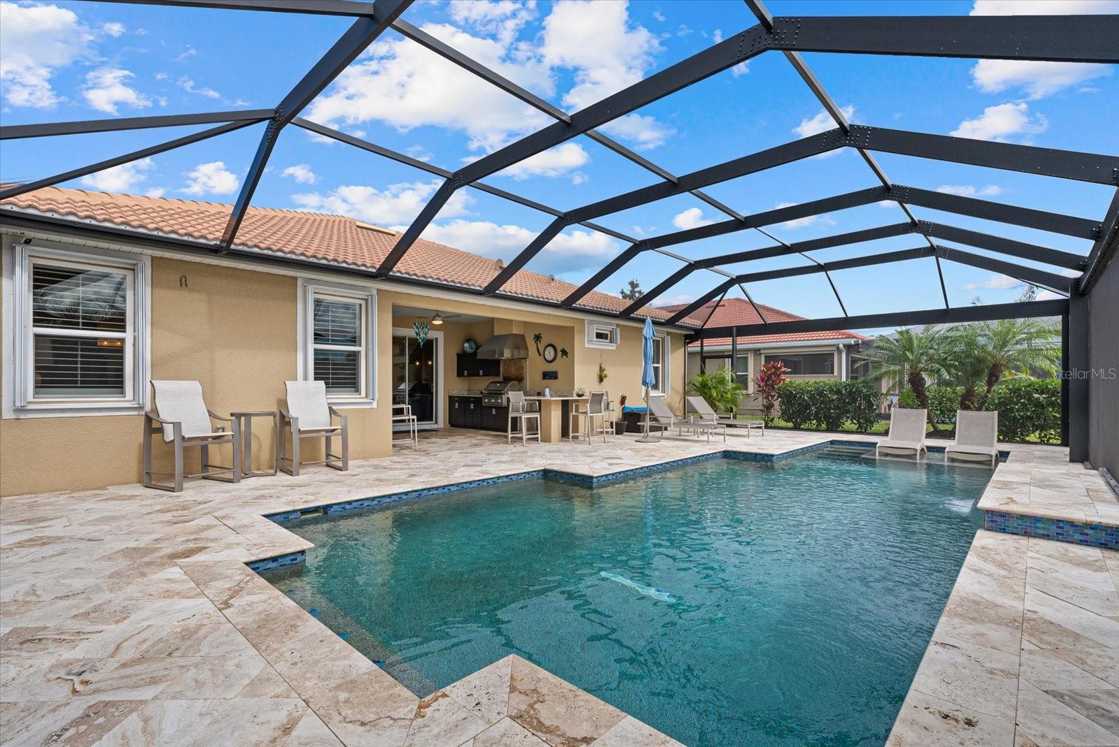 CARIBBEAN VILLAGE - Residential