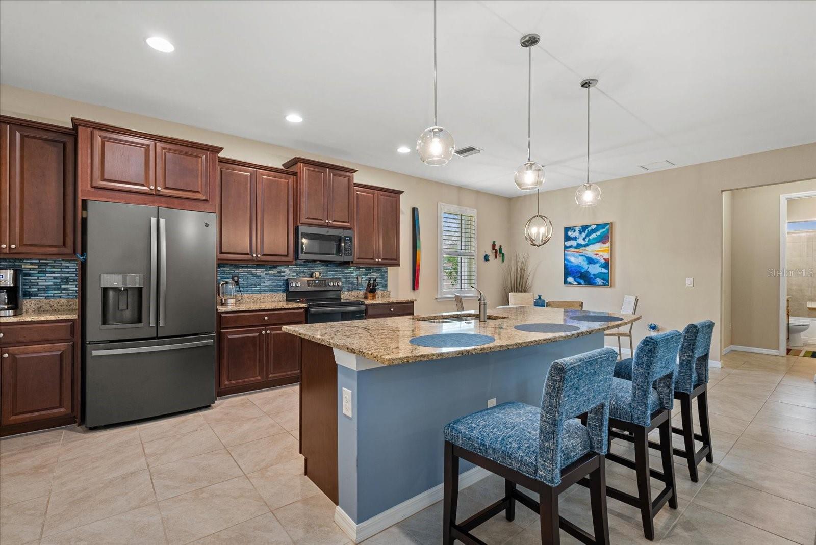 CARIBBEAN VILLAGE - Residential