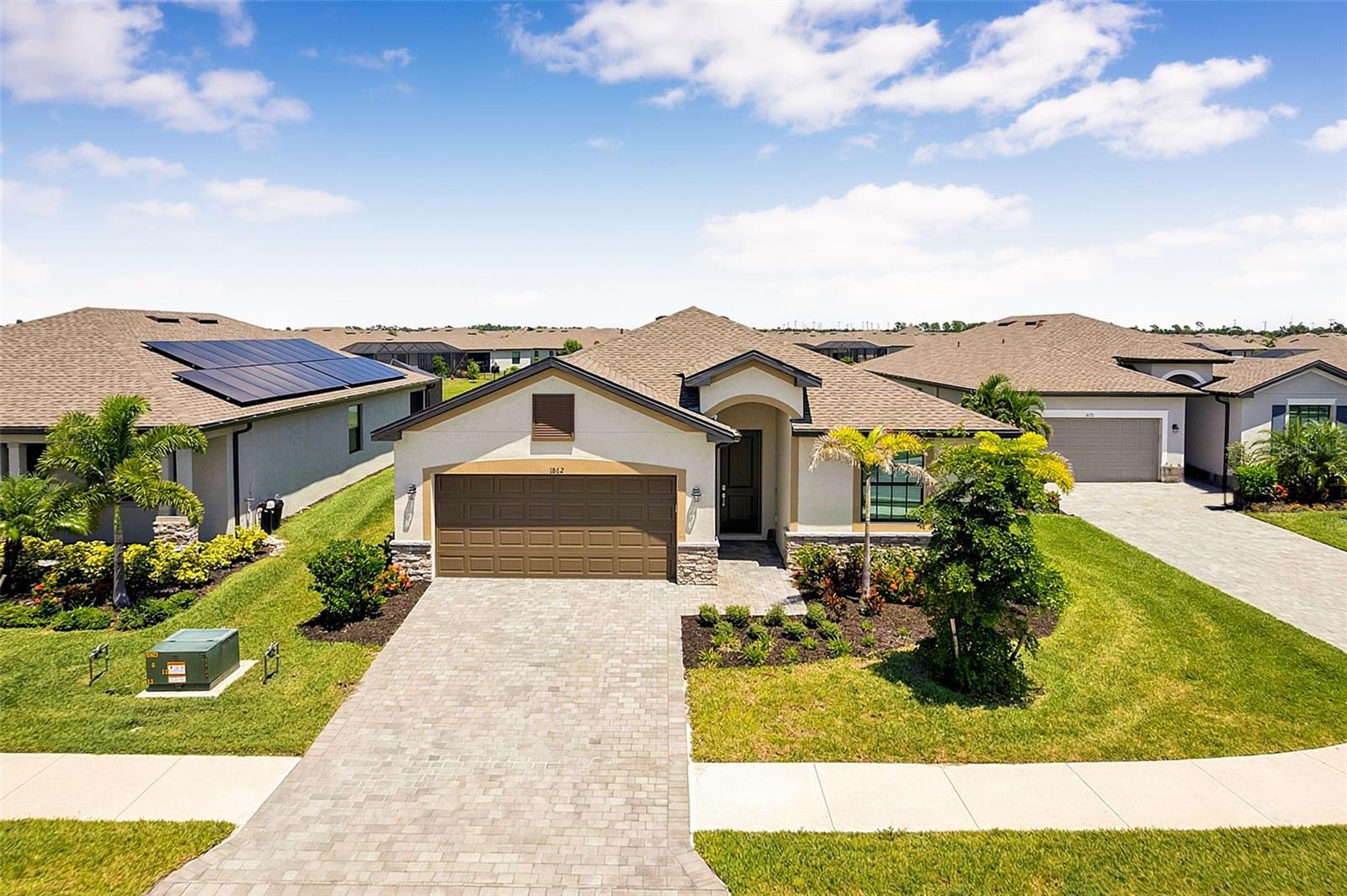 1862 BEAUTYBERRY COURT, PORT CHARLOTTE, FL, 33953 2 1862 BEAUTYBERRY COURT