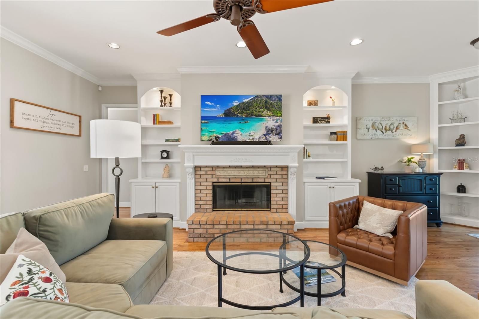 9718 QUIET LANE