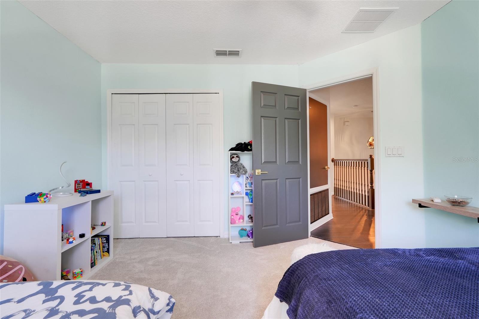 OVERLOOK AT LAKE LOUISA PH 01 - Residential Lease