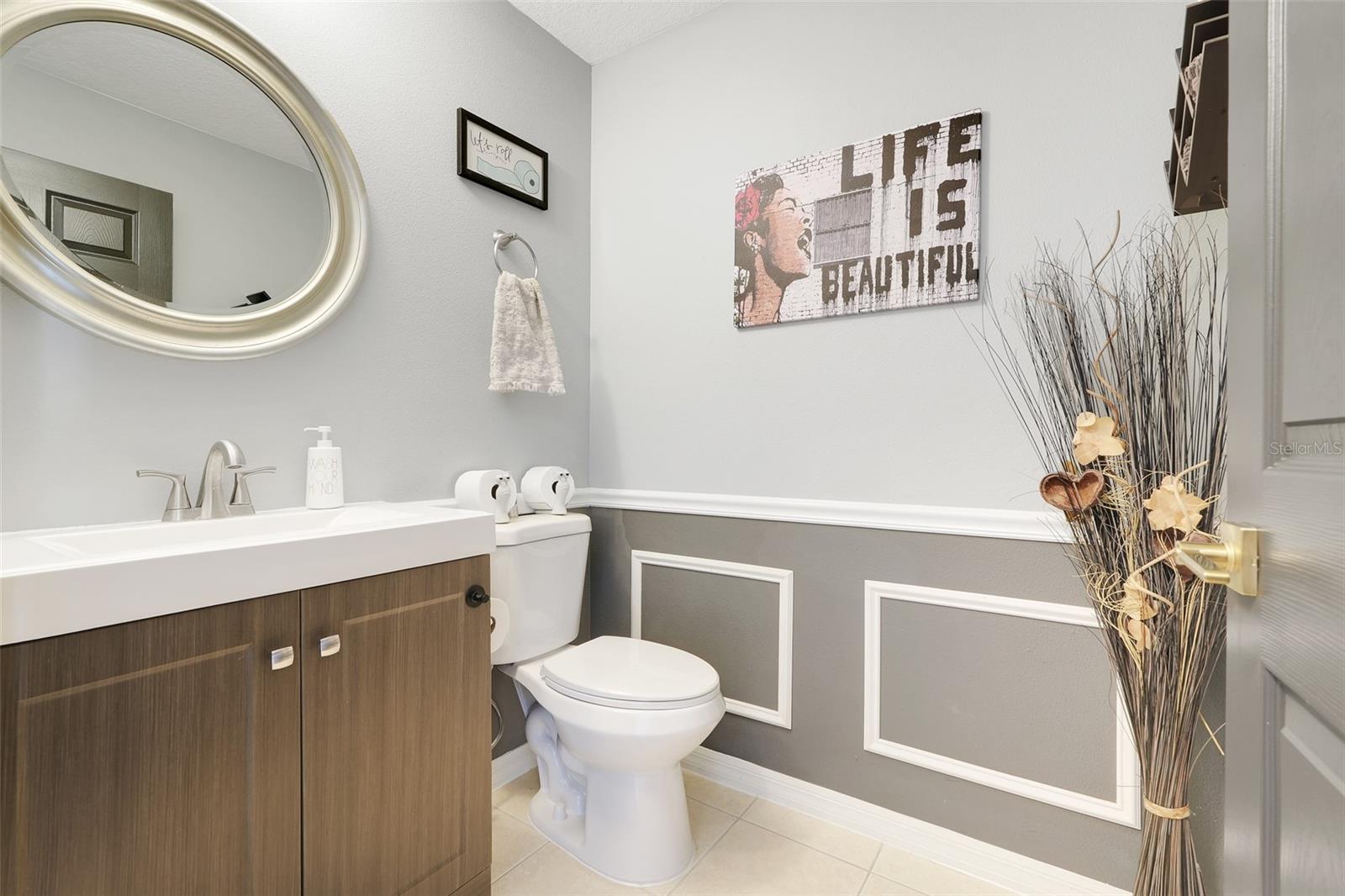 OVERLOOK AT LAKE LOUISA PH 01 - Residential Lease