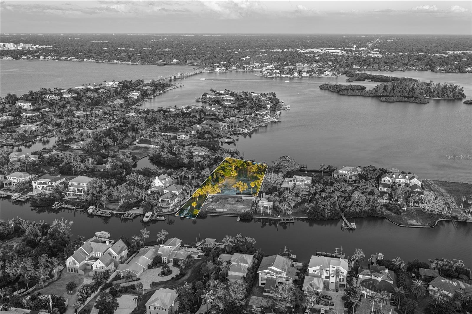 BAY ISLAND REP 01 - Land