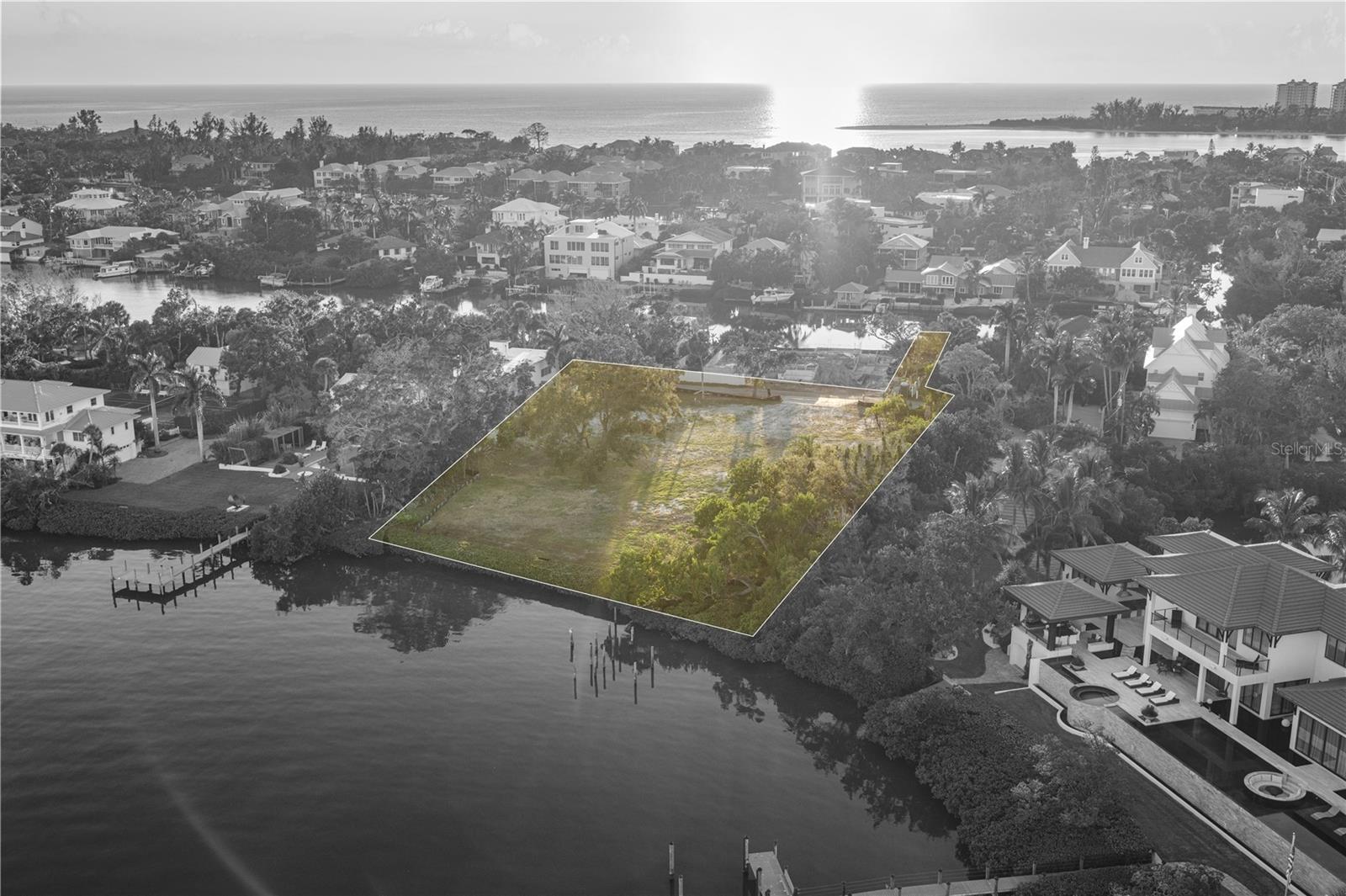 BAY ISLAND REP 01 - Land