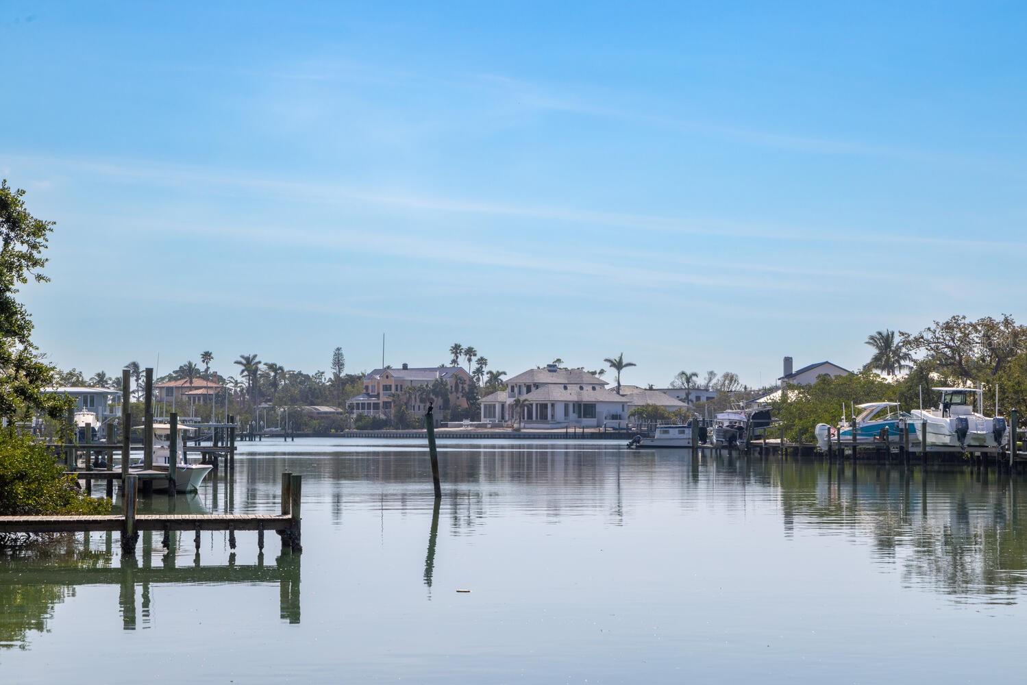 BAY ISLAND REP 01 - Land