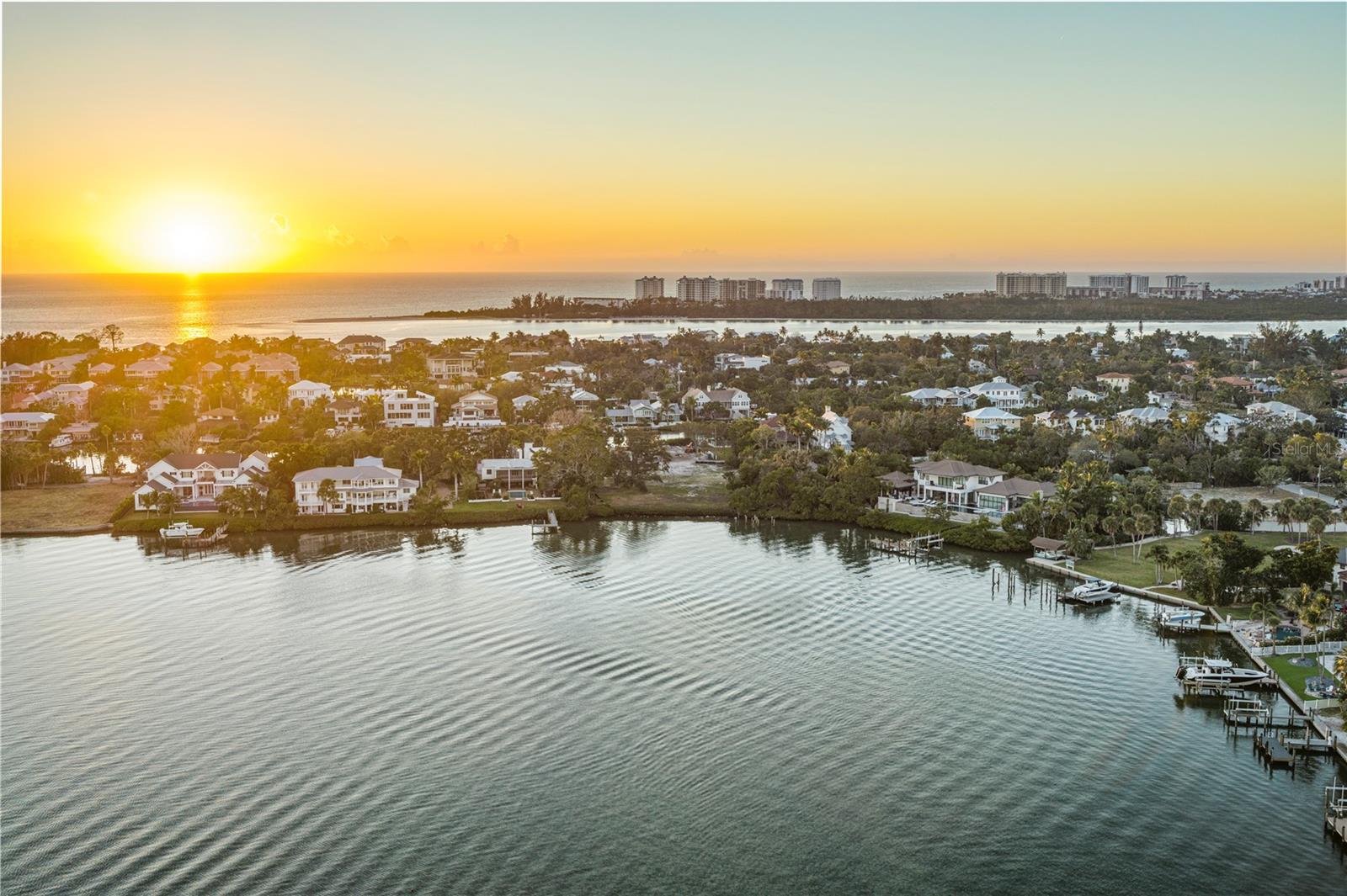 BAY ISLAND REP 01 - Land