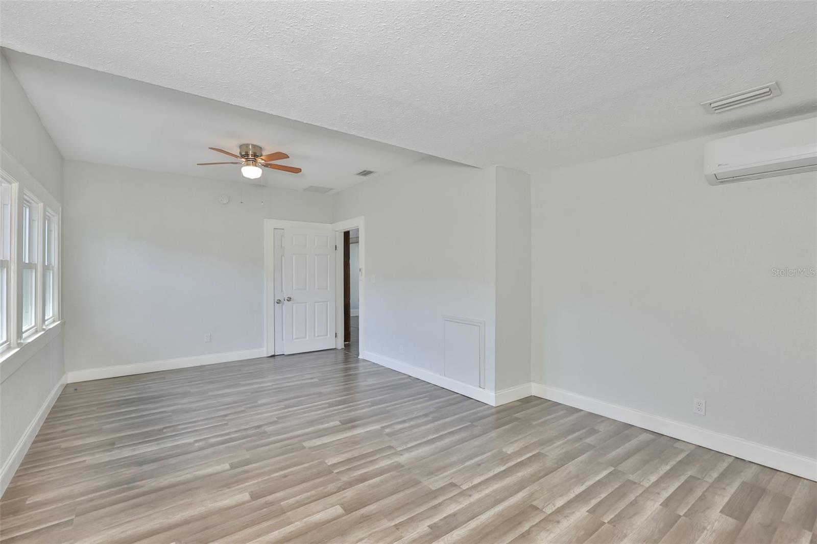 WESTMINSTER PLACE - Residential