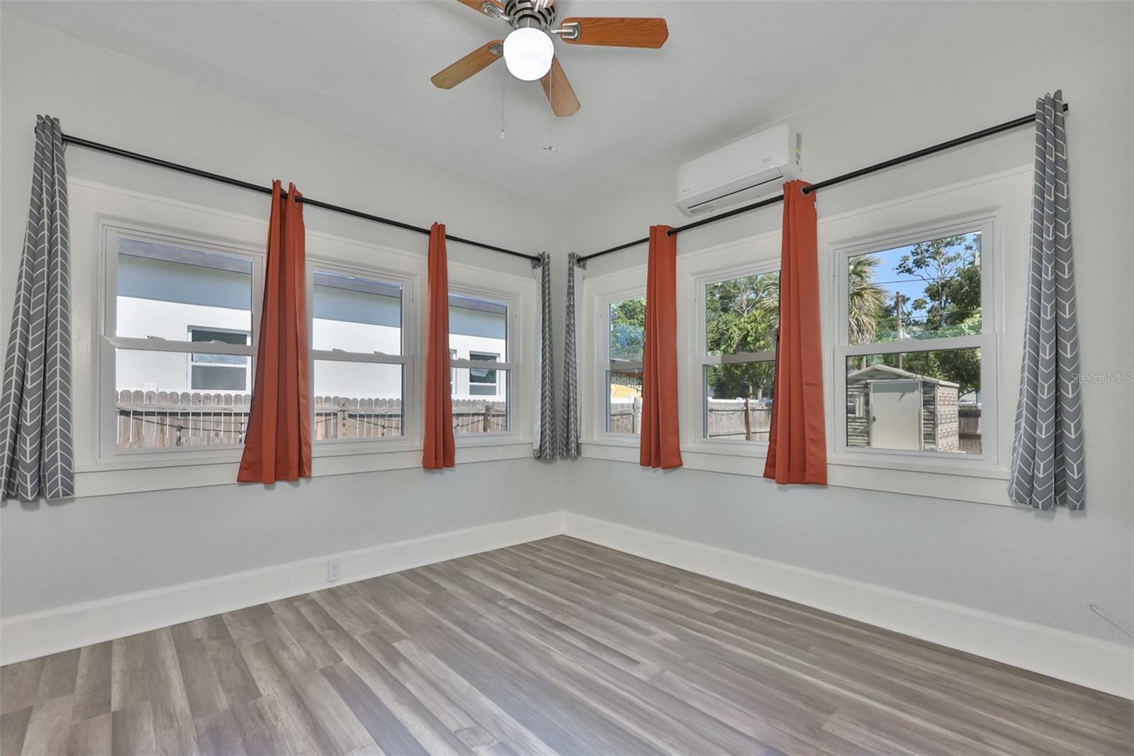 WESTMINSTER PLACE - Residential