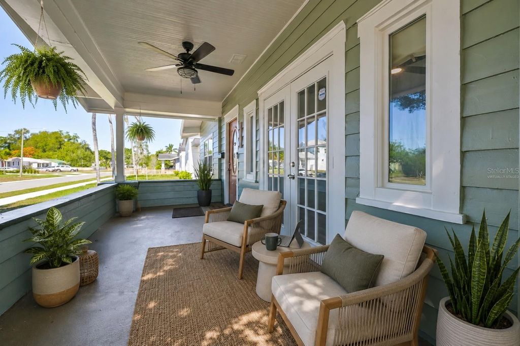 Photo of 5211 4th Avenue S, St Petersburg, FL 33707 (MLS # TB8506504)