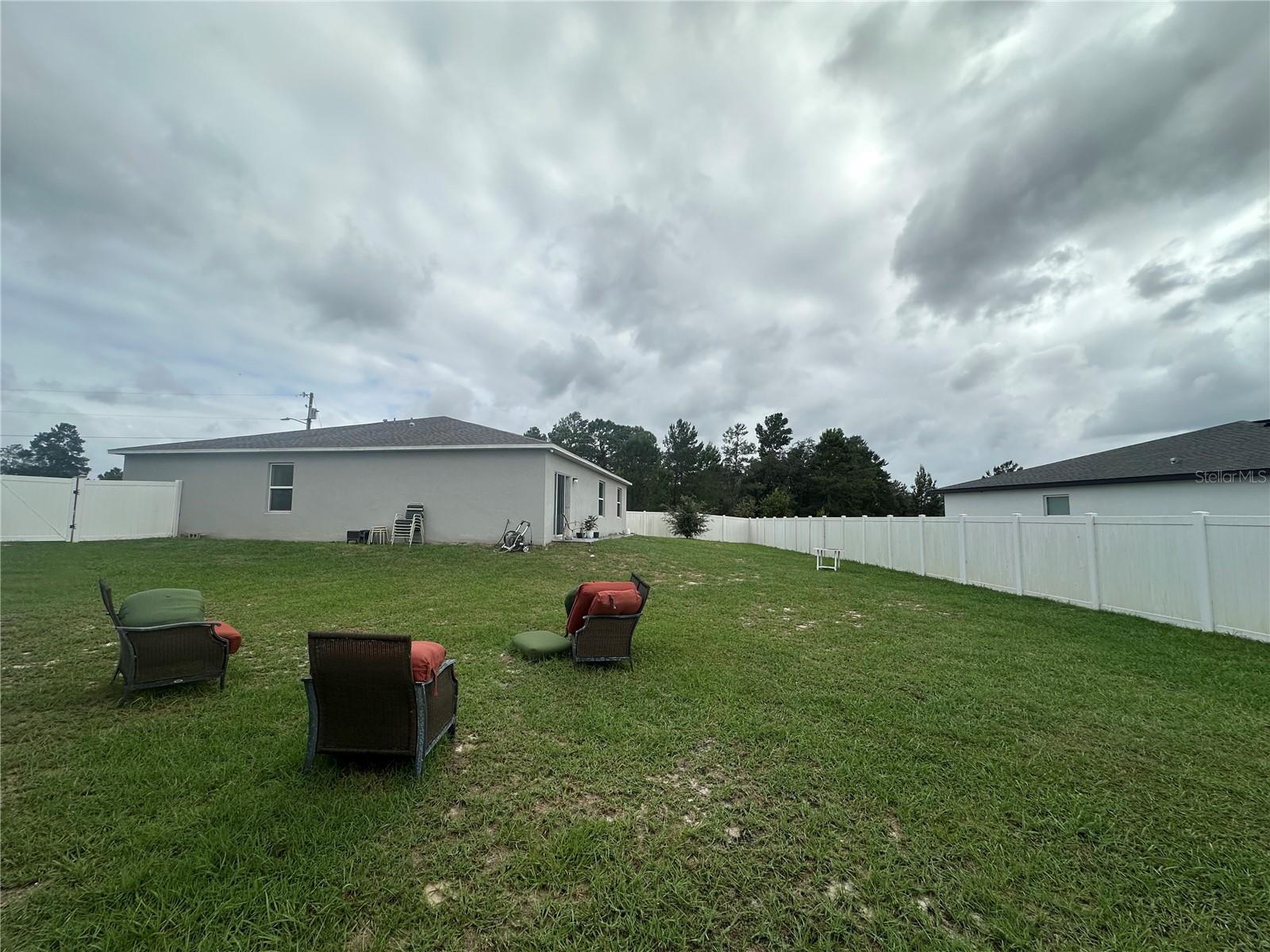 80 ZINNIA LANE E
