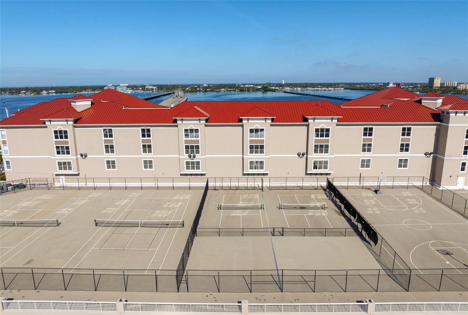 RIVER DANCE - Residential