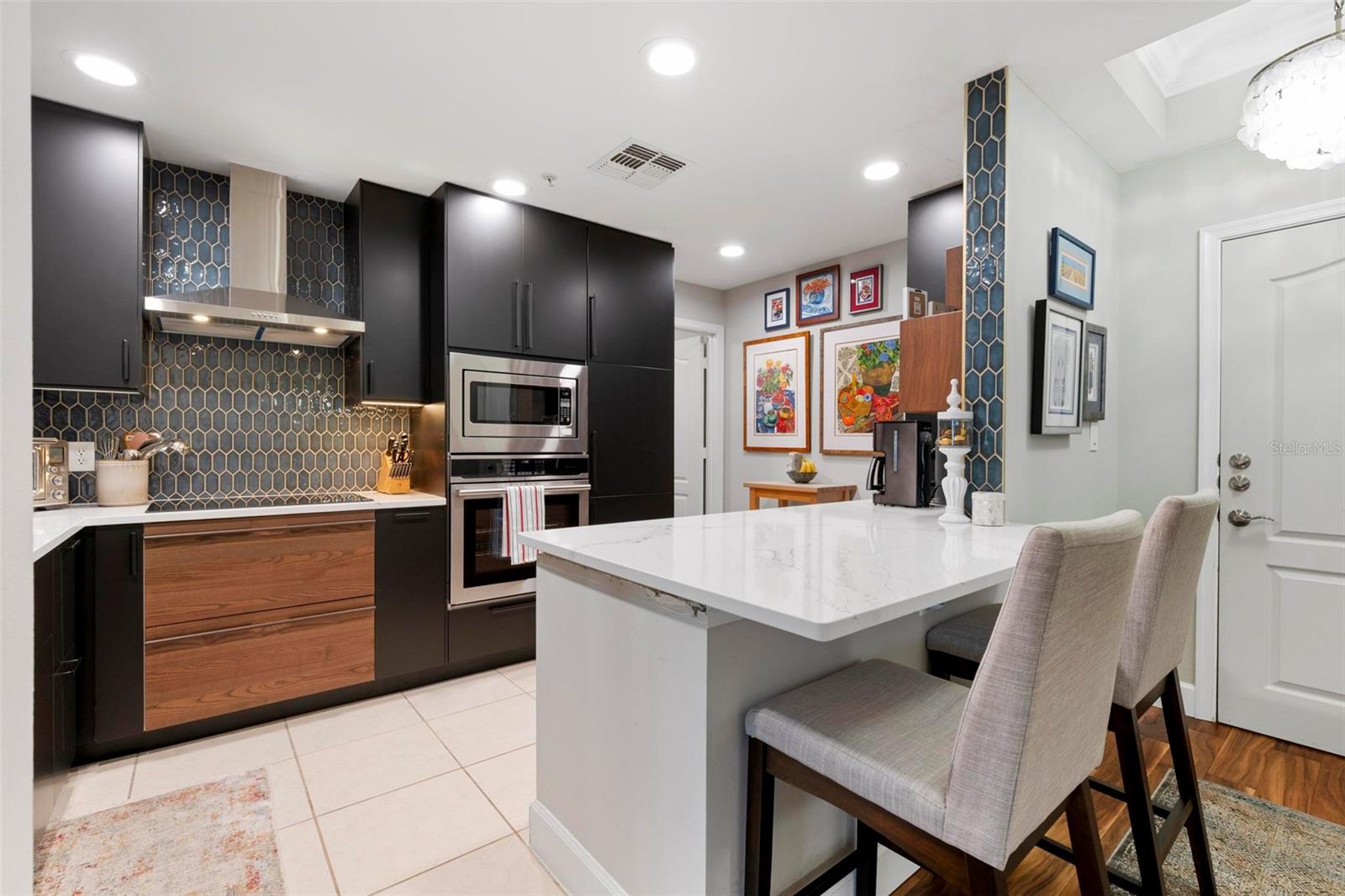 RIVER DANCE - Residential